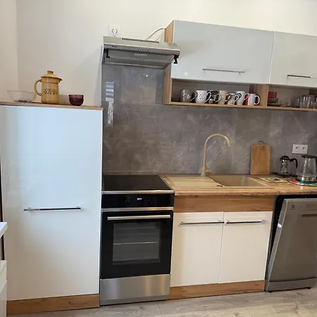 Natalia Apartman *